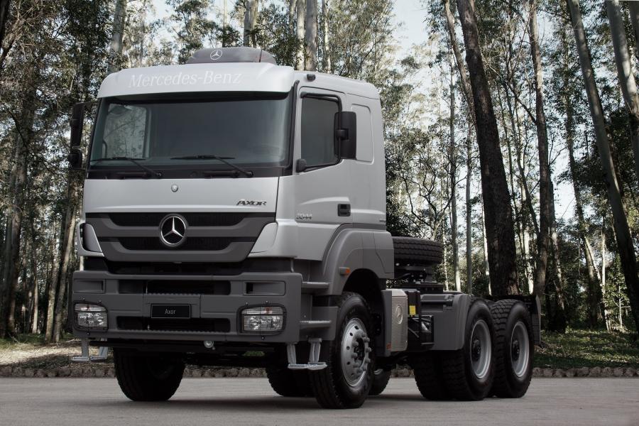  Mercedes-Benz Axor 3344 6x4 2011 года  (BR) (фото 1 из 5)
